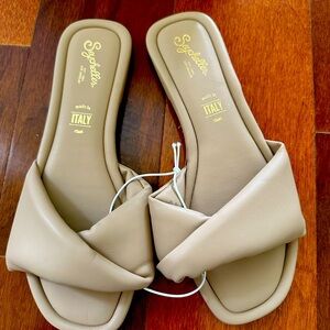 Seychells leather sandal 8.5